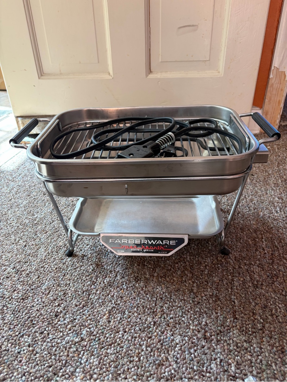 Farberware Vintage Open Hearth Compact Indoor Electric Grill
